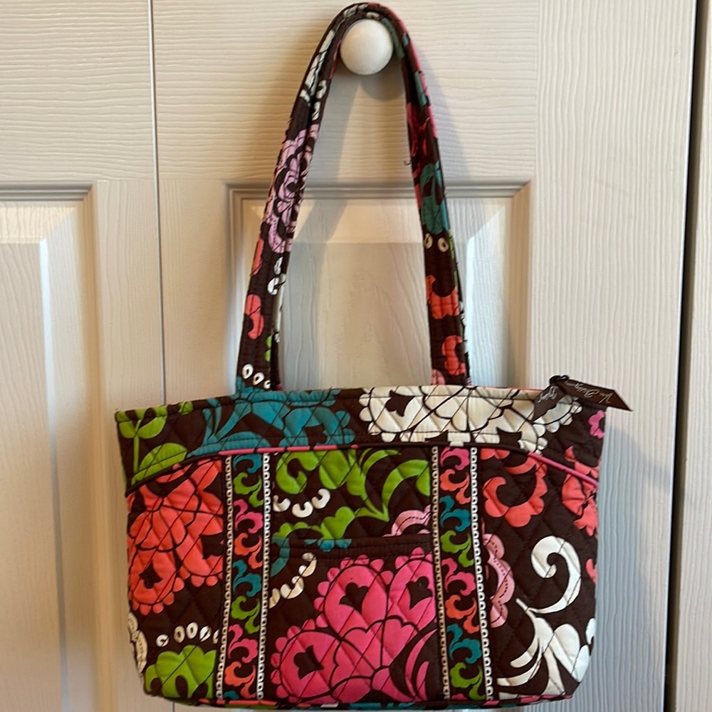 Small Vera Bradley hand bag
